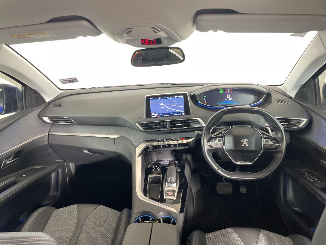 Photo '17' of Peugeot 3008