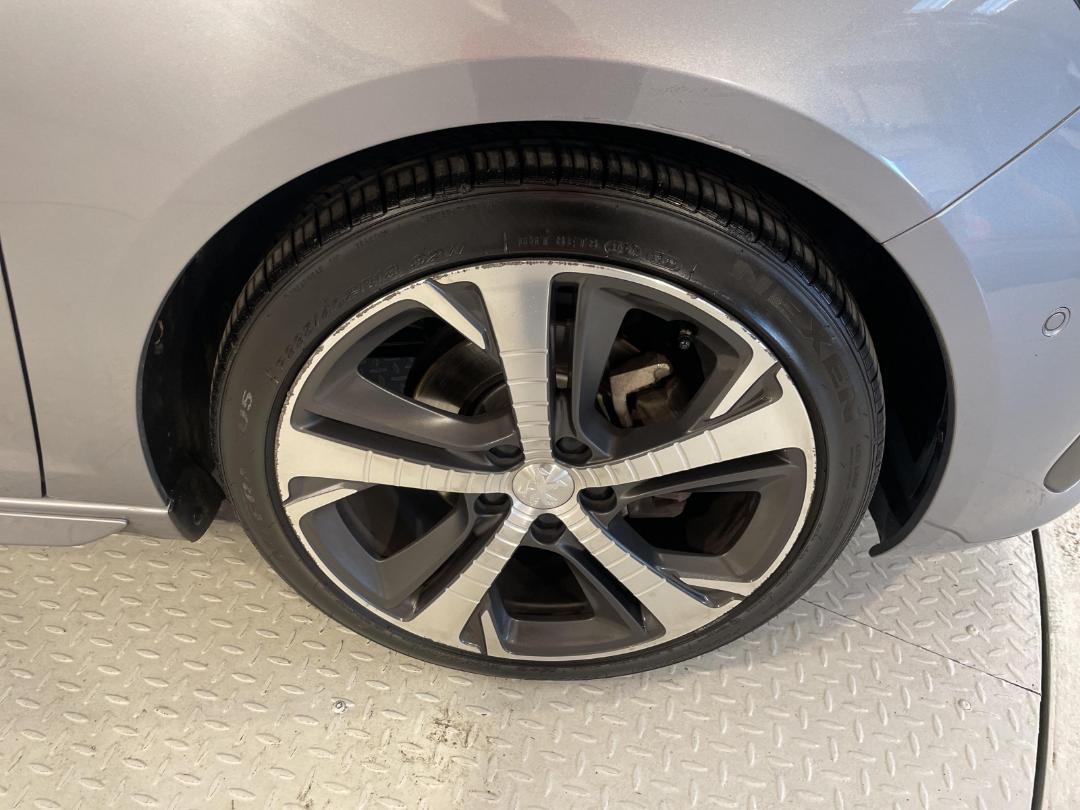 Photo '9' of Peugeot 308