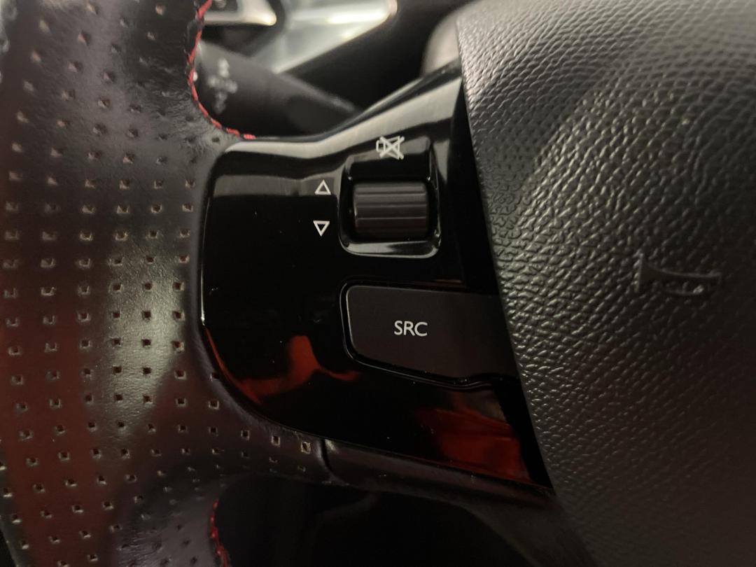 Photo '27' of Peugeot 308