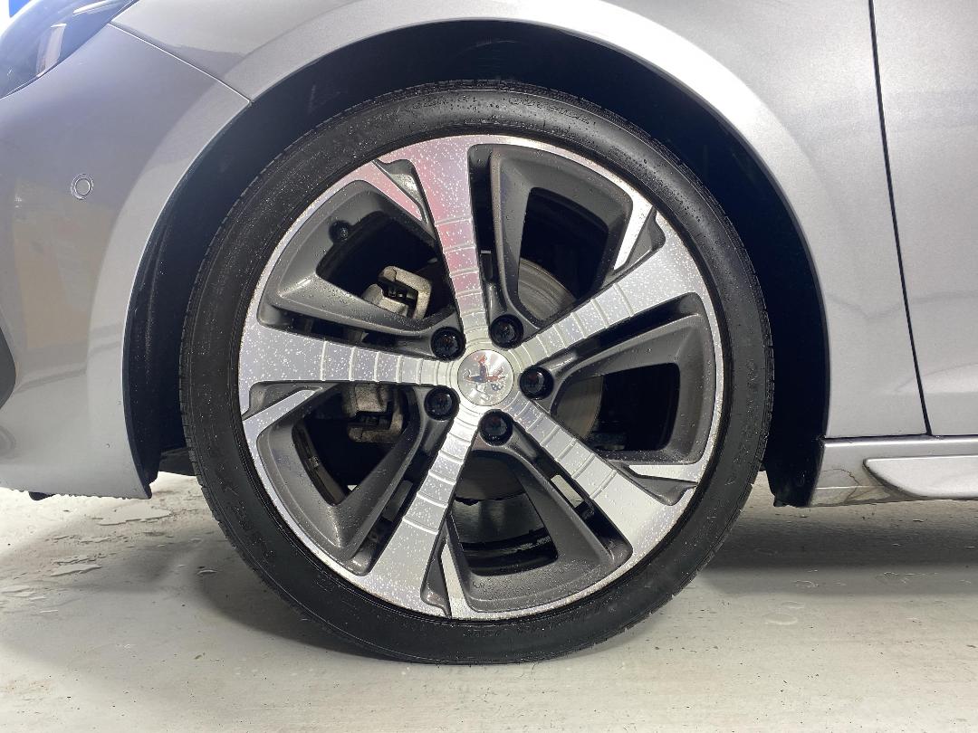 Photo '10' of Peugeot 308