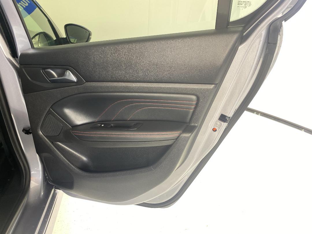 Photo '19' of Peugeot 308