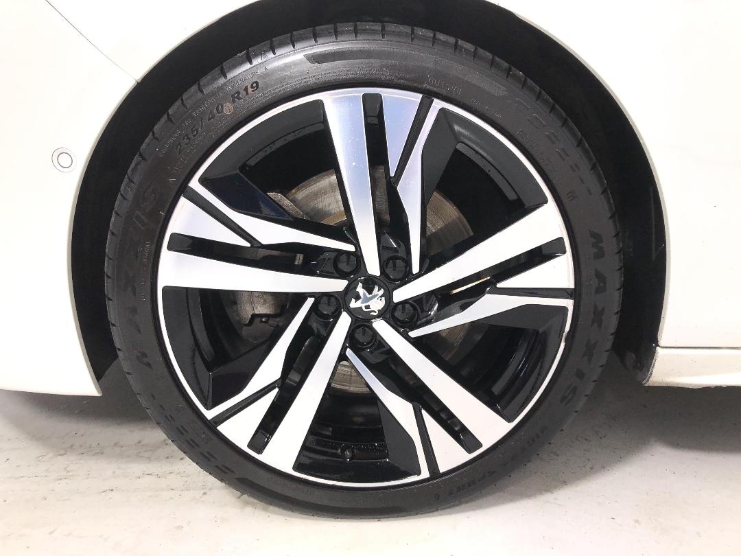 Photo '10' of Peugeot 508 Photo '10' of Peugeot 508