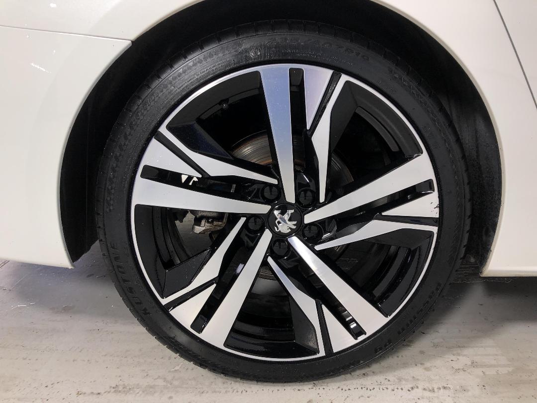 Photo '12' of Peugeot 508 Photo '12' of Peugeot 508