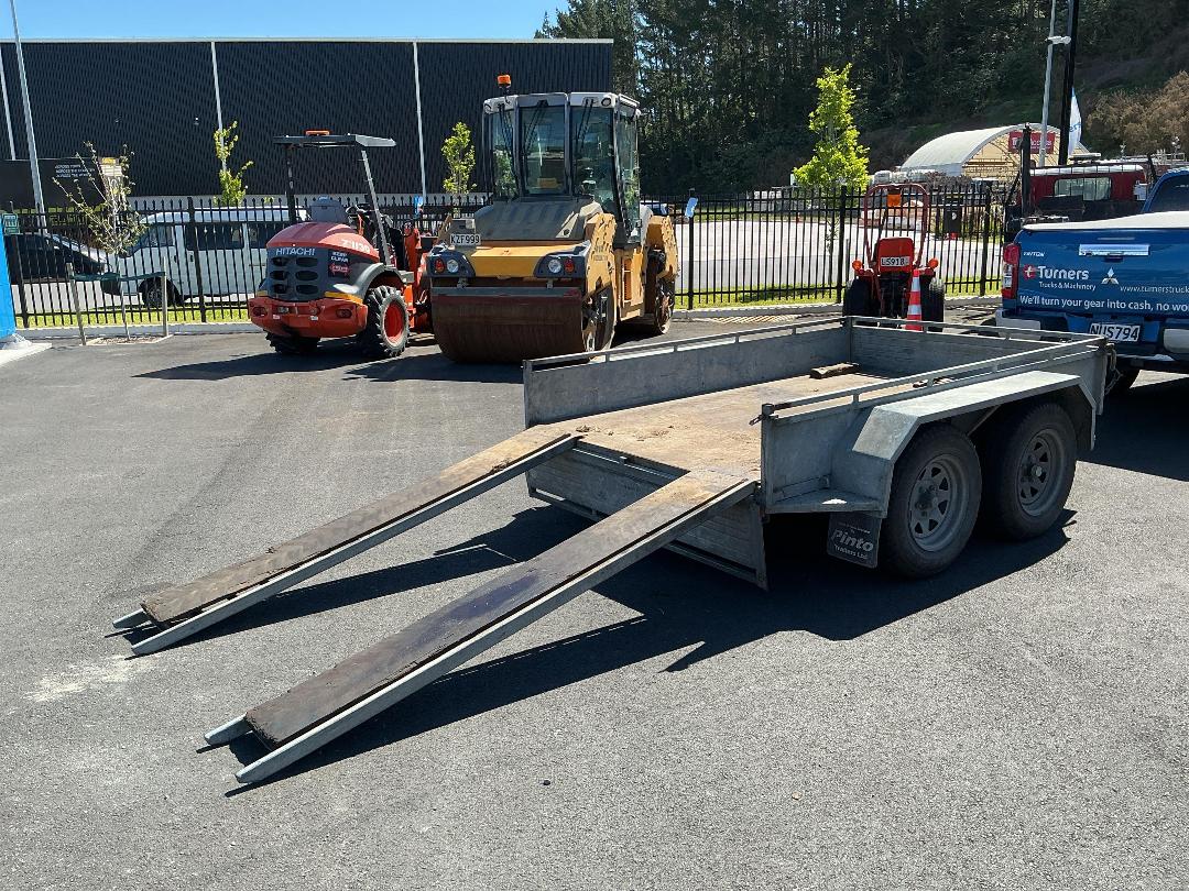 Photo '10' of Pinto Trailer Plant Trailer - Tandem