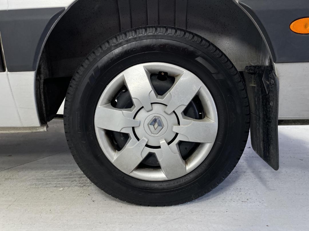 Photo '11' of Renault Master Photo '11' of Renault Master