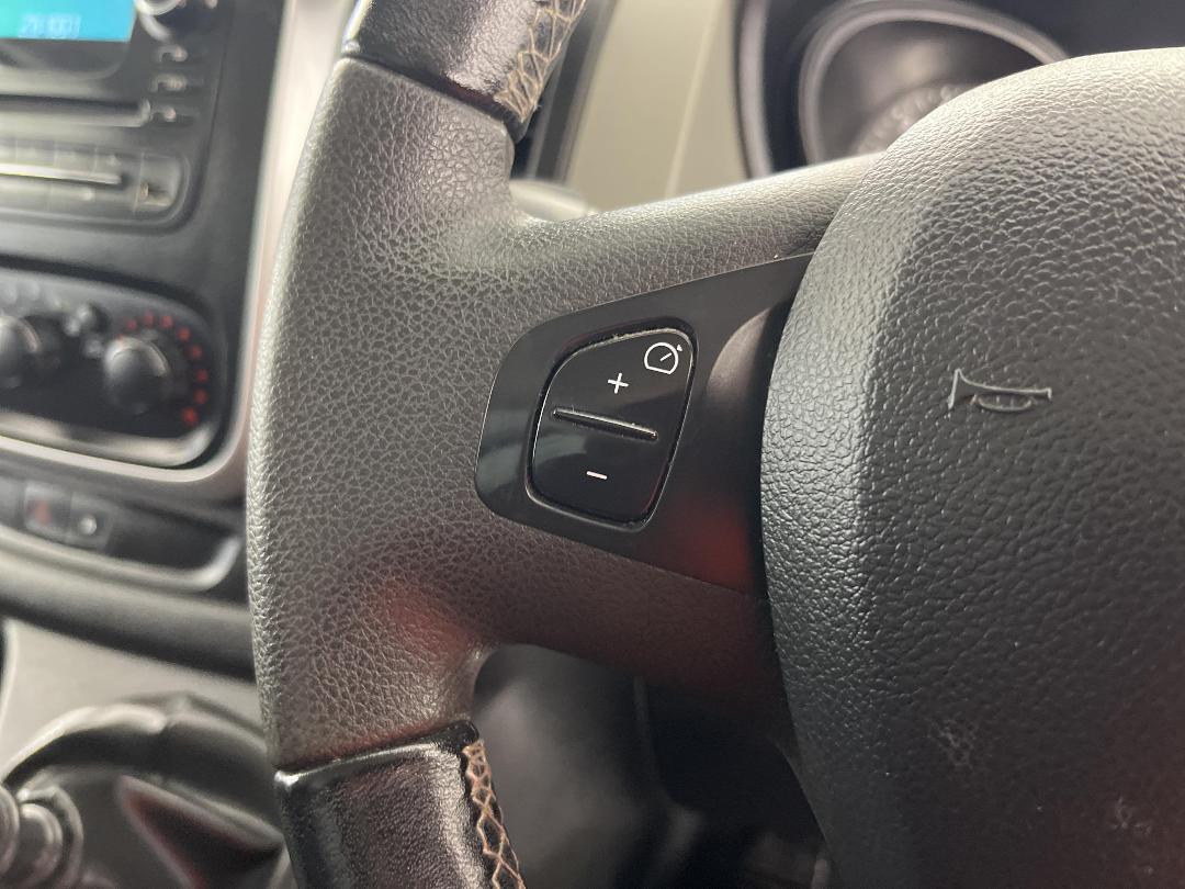 Photo '24' of Renault Trafic Photo '24' of Renault Trafic