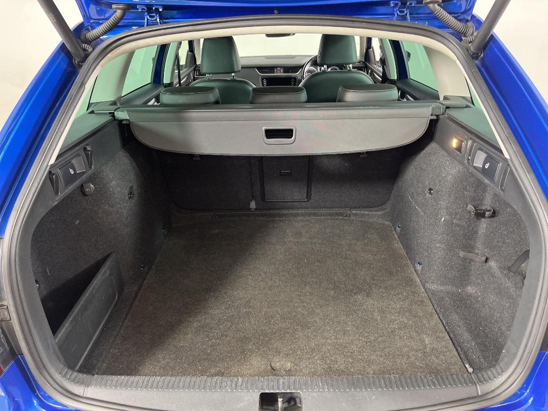 Photo '14' of Skoda Octavia