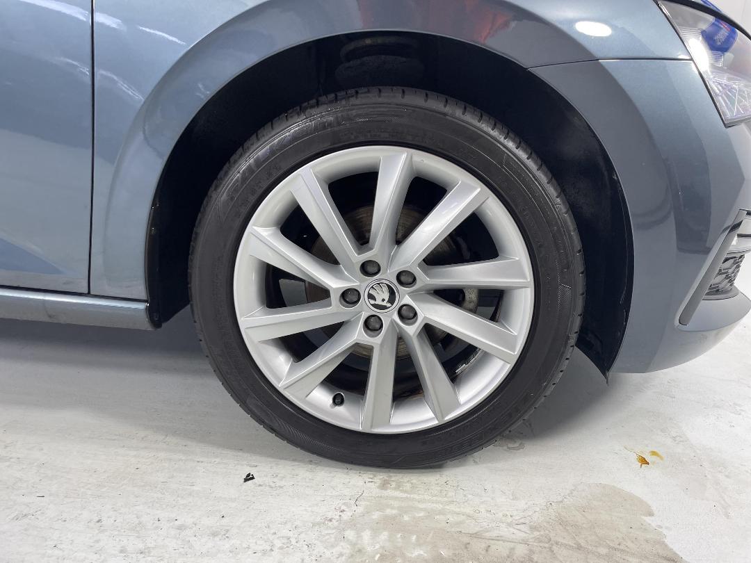 Photo '9' of Skoda Scala