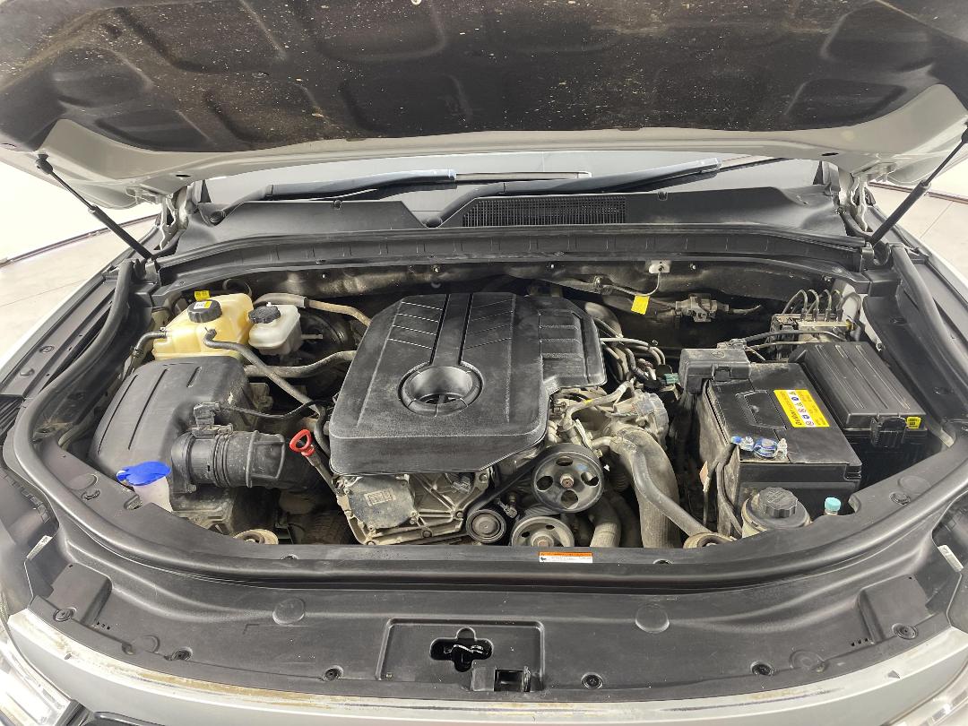 Photo '13' of Ssangyong Rhino Photo '13' of Ssangyong Rhino