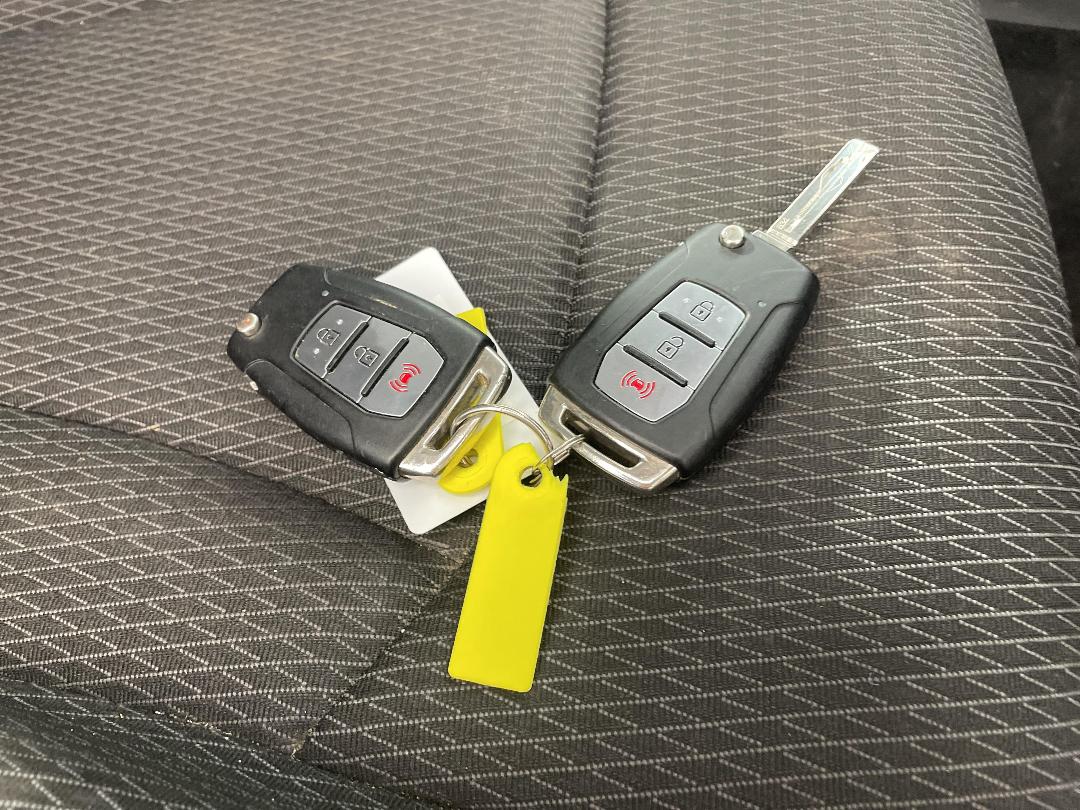 Photo '22' of Ssangyong Rhino Photo '22' of Ssangyong Rhino