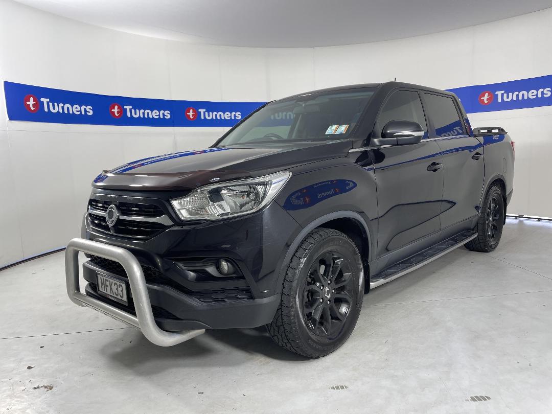 Photo '4' of Ssangyong Rhino