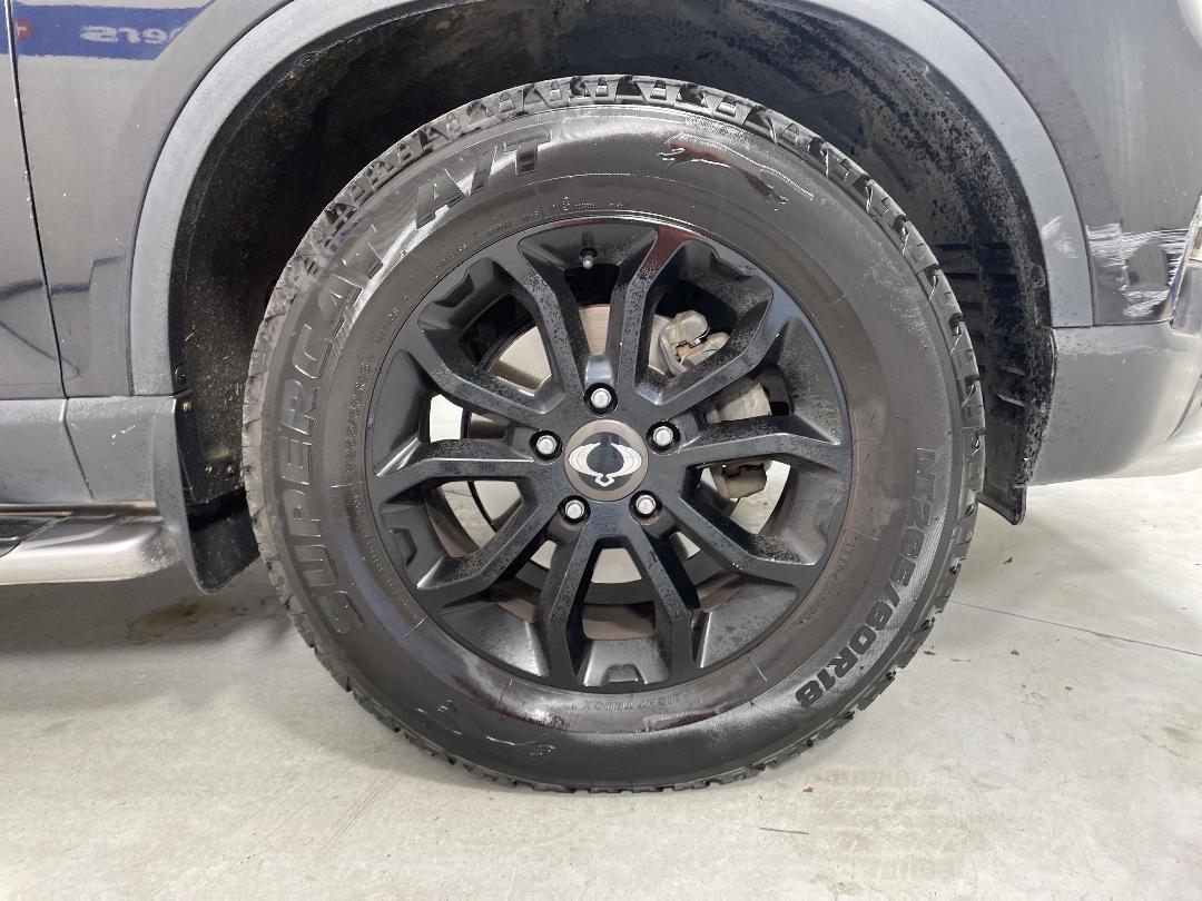 Photo '9' of Ssangyong Rhino