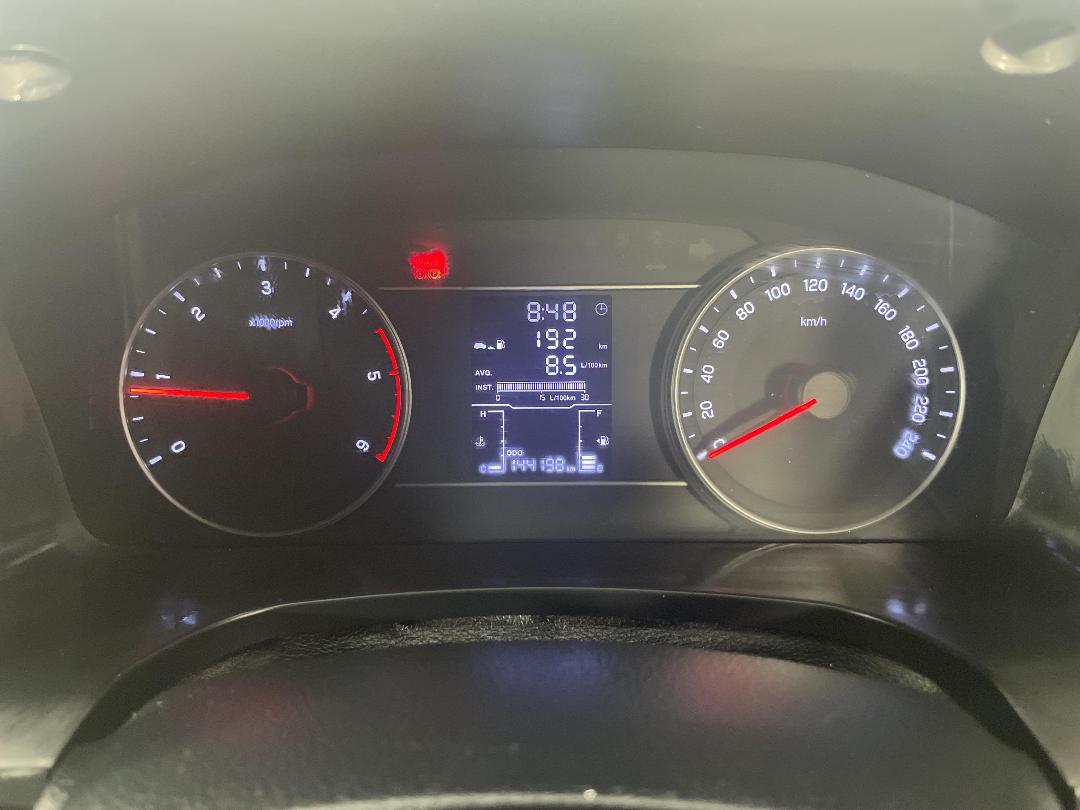 Photo '21' of Ssangyong Rhino Photo '21' of Ssangyong Rhino