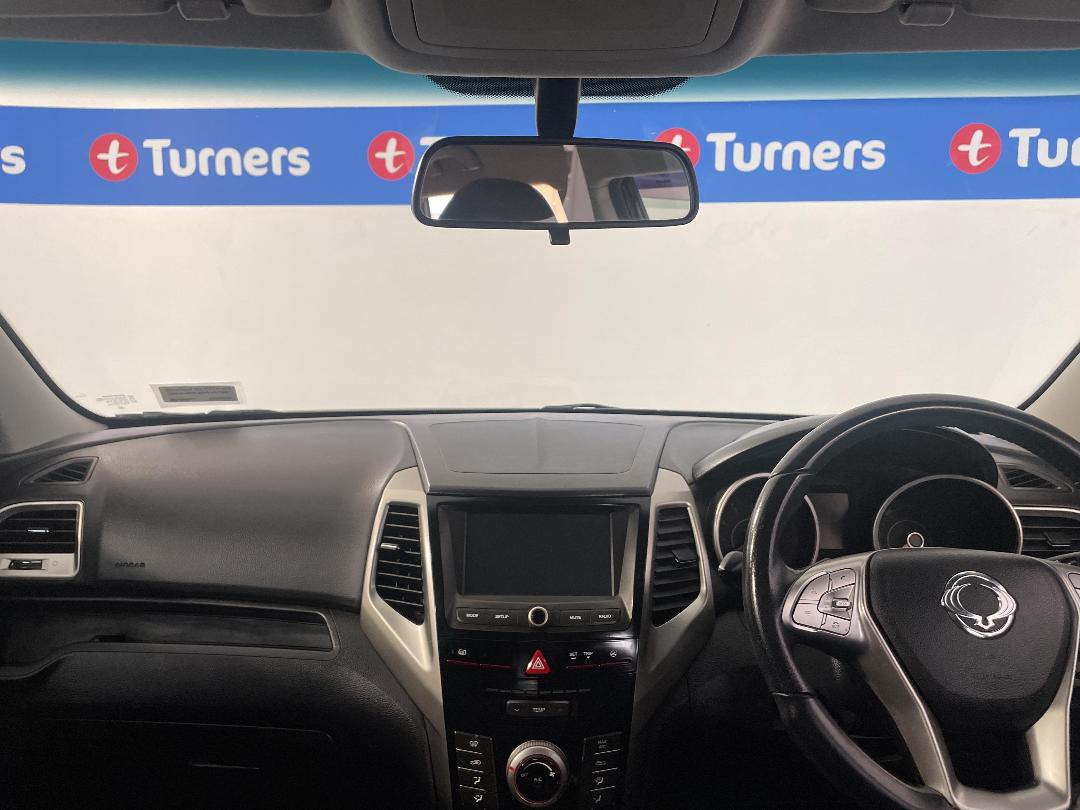 Photo '17' of Ssangyong Tivoli