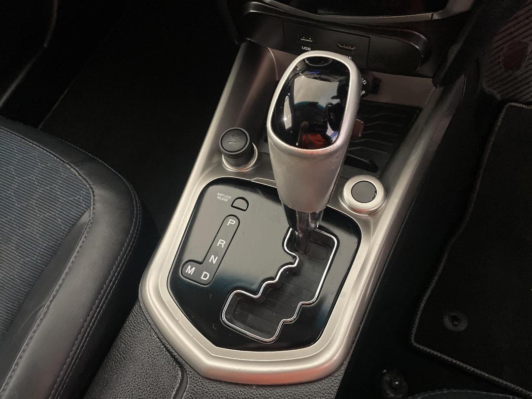 Photo '32' of Ssangyong Tivoli