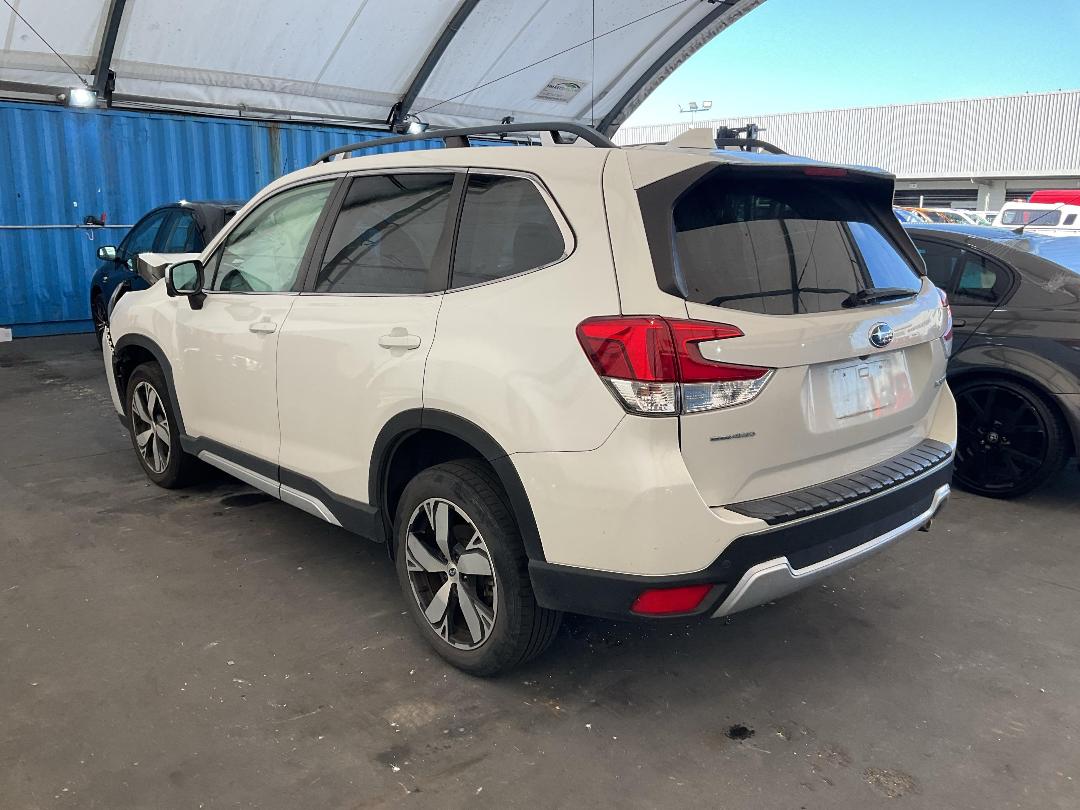 Photo '12' of Subaru Forester Premium Photo '12' of Subaru Forester Premium