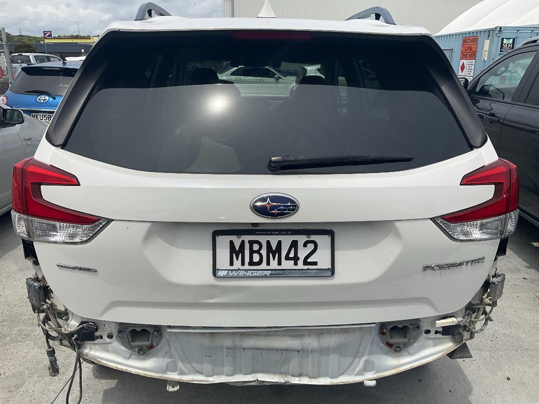 Photo '5' of Subaru Forester Premium