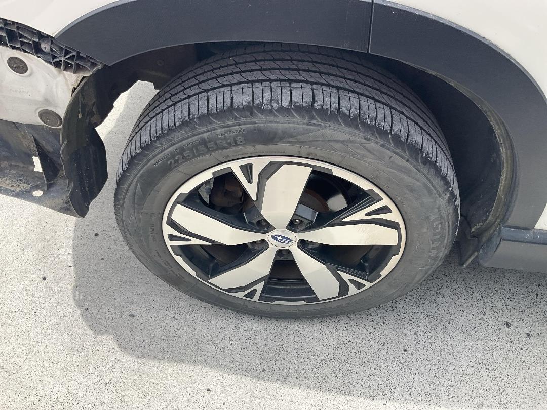 Photo '19' of Subaru Forester Premium