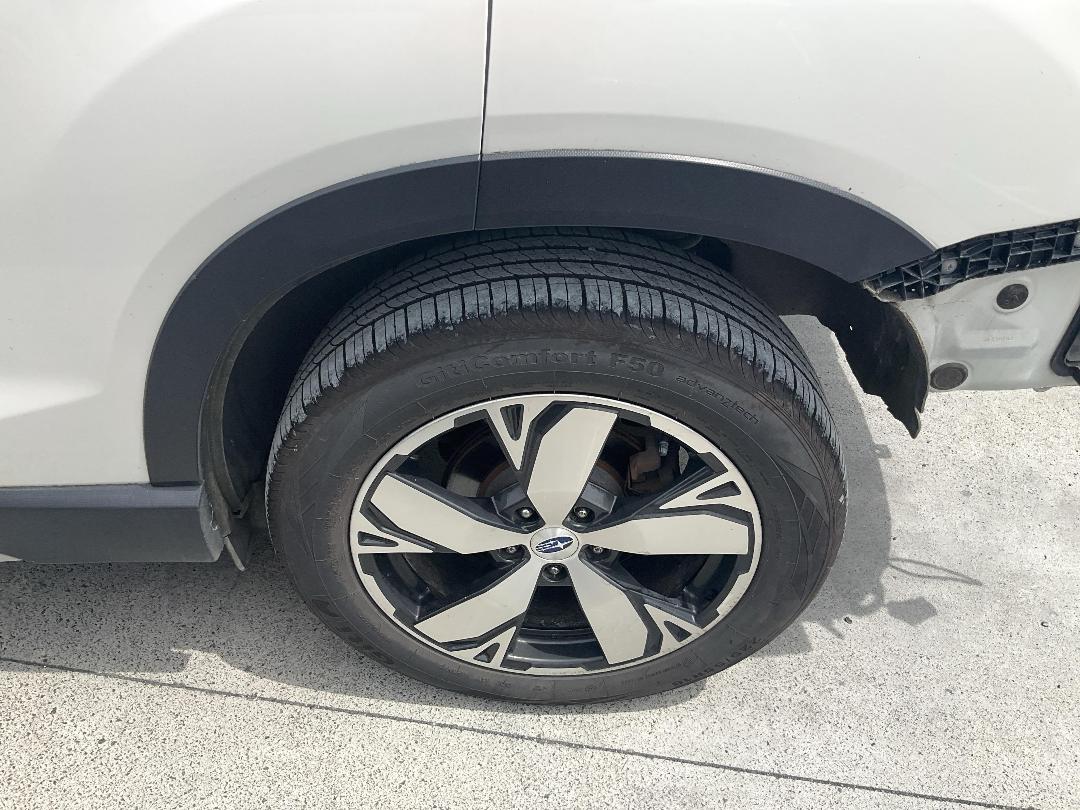 Photo '18' of Subaru Forester Premium