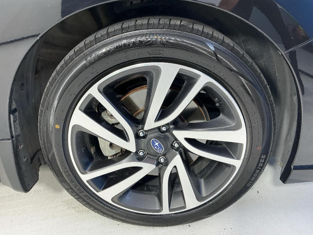 Photo '9' of Subaru Legacy