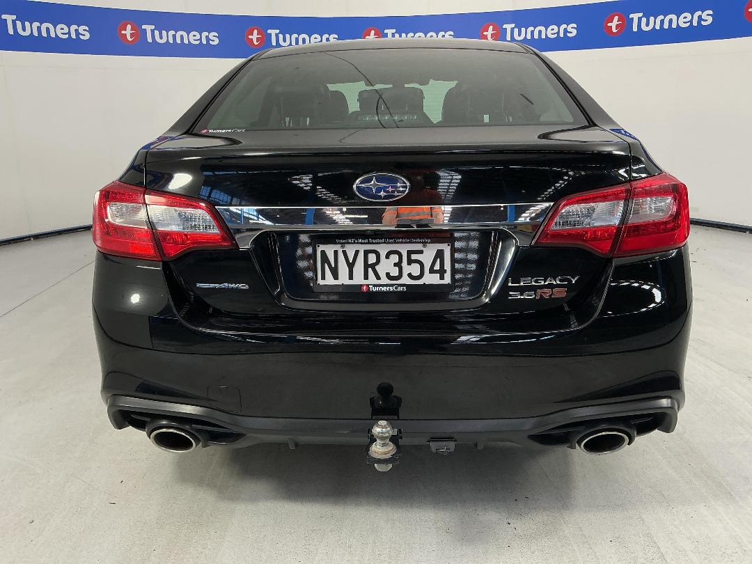 Photo '6' of Subaru Legacy