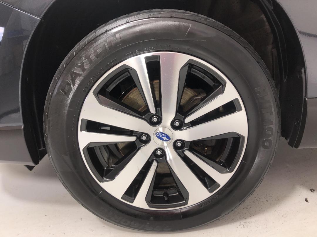 Photo '10' of Subaru Outback