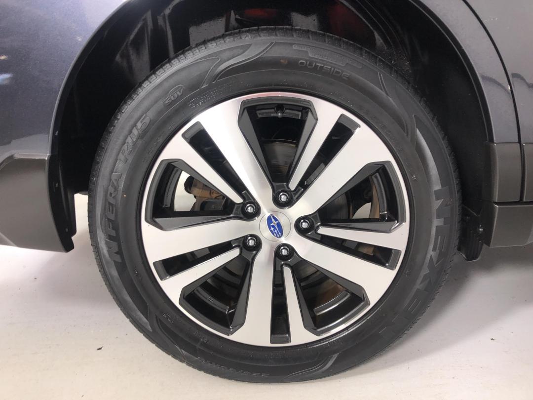 Photo '12' of Subaru Outback