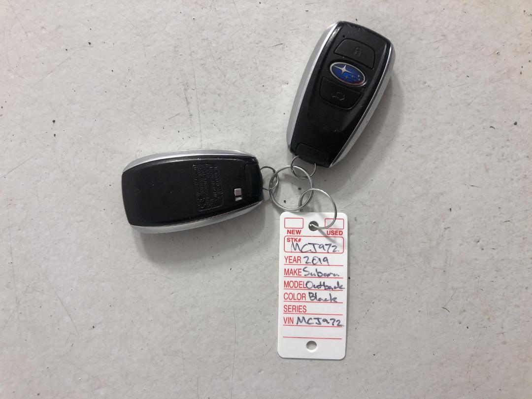 Photo '22' of Subaru Outback