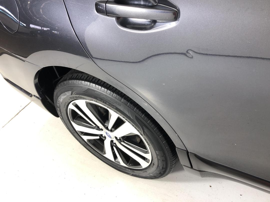 Photo '24' of Subaru Outback