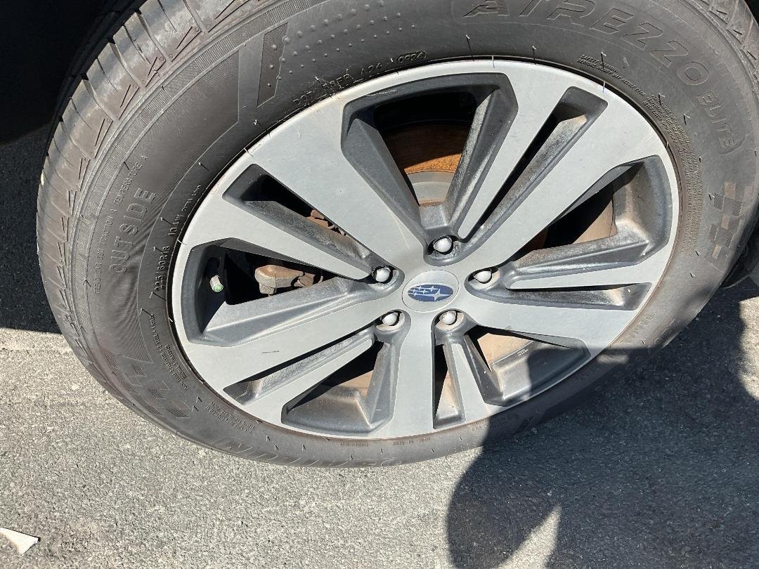 Photo '5' of Subaru Outback Photo '5' of Subaru Outback