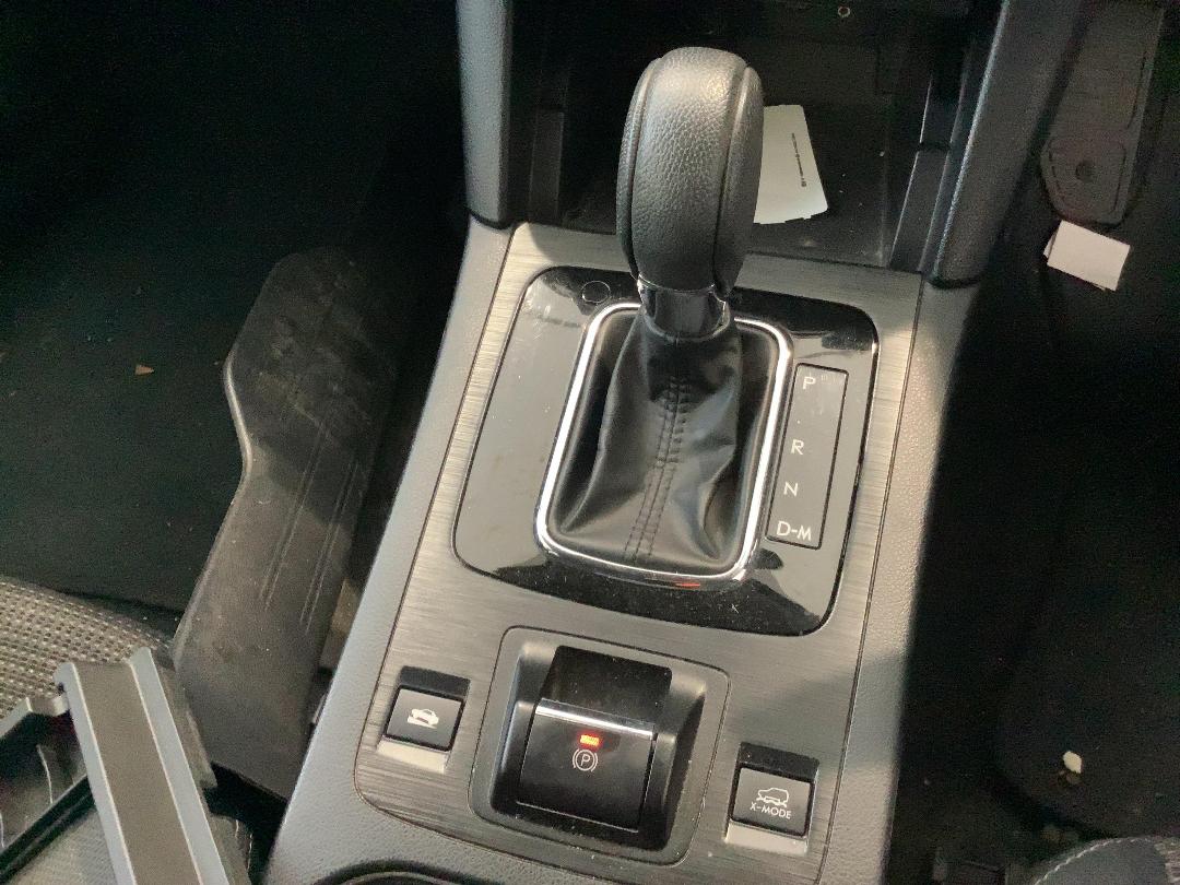 Photo '15' of Subaru Outback