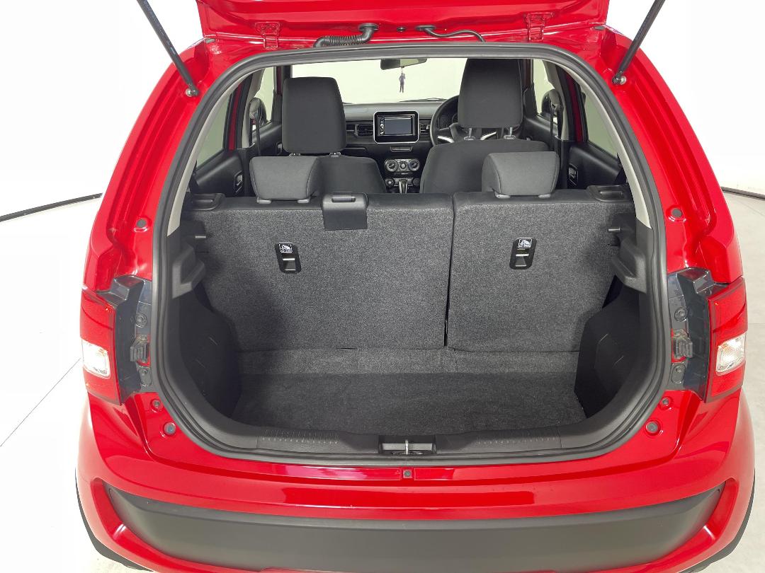 Photo '14' of Suzuki Ignis Photo '14' of Suzuki Ignis