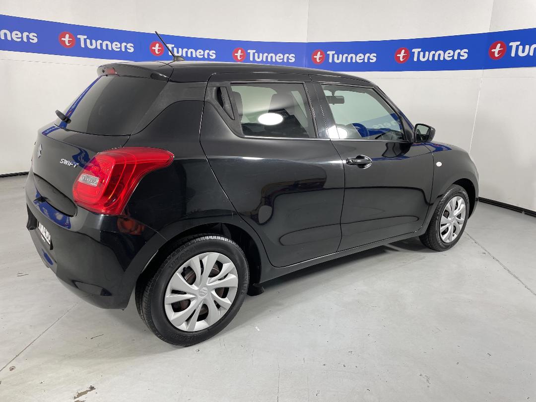 Photo '7' of Suzuki Swift