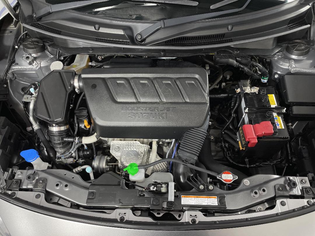 Photo '13' of Suzuki Swift