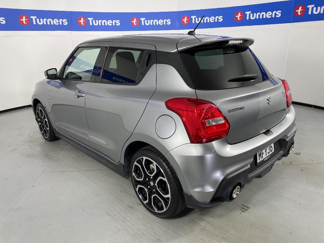 Photo '5' of Suzuki Swift