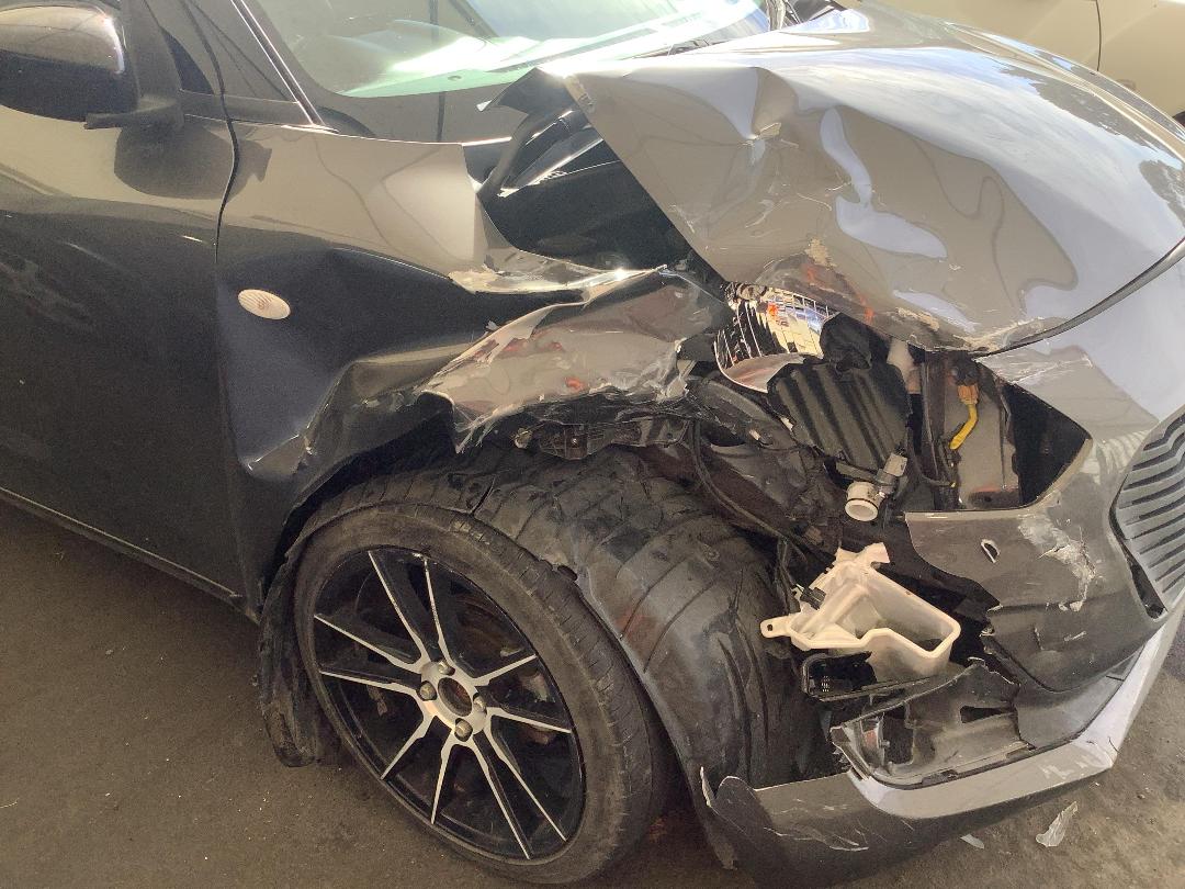 Photo '4' of Suzuki Swift GLC Photo '4' of Suzuki Swift GLC