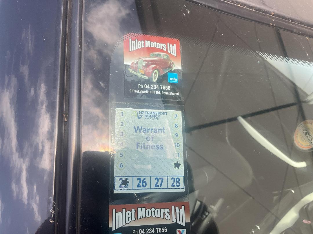 Photo '12' of Suzuki Swift RS