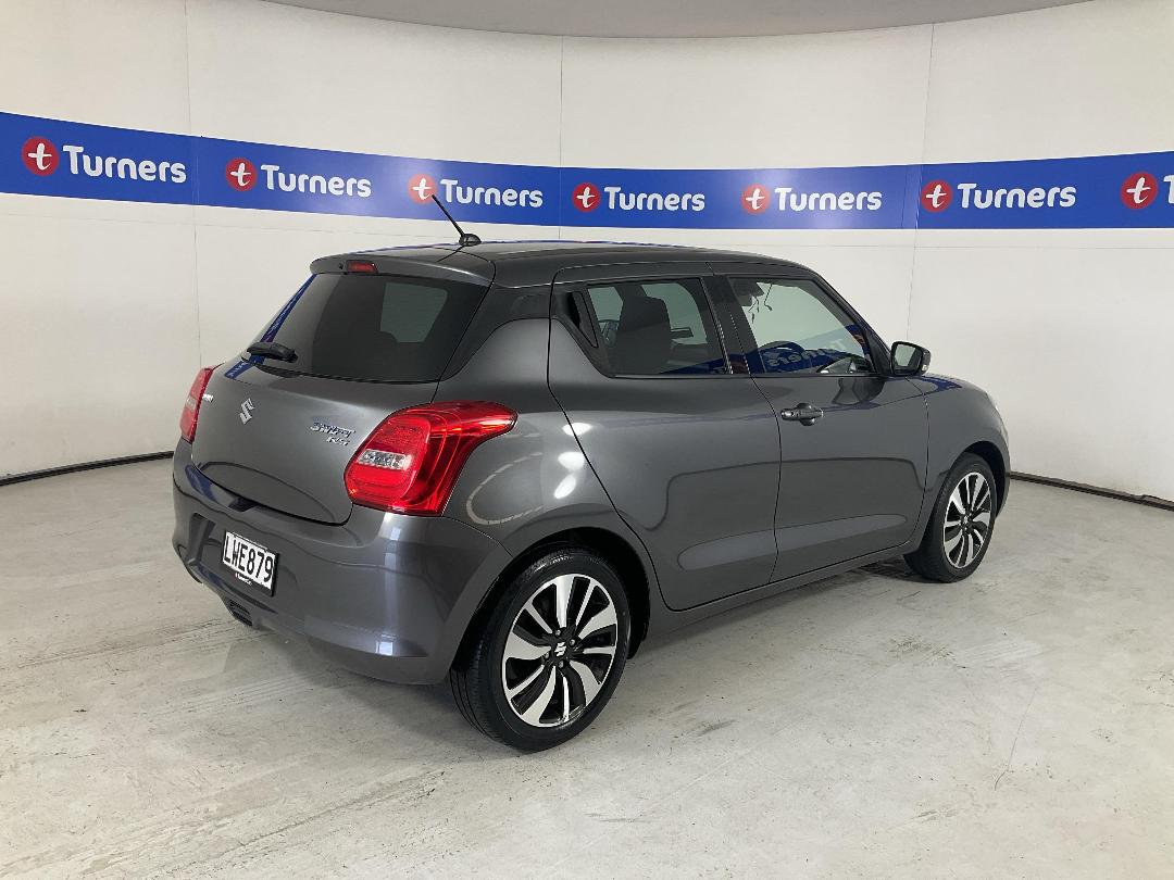 Photo '7' of Suzuki Swift Photo '7' of Suzuki Swift