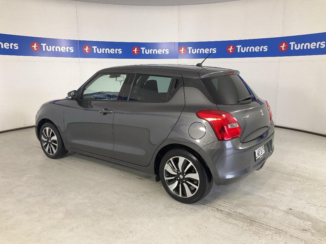 Photo '5' of Suzuki Swift Photo '5' of Suzuki Swift