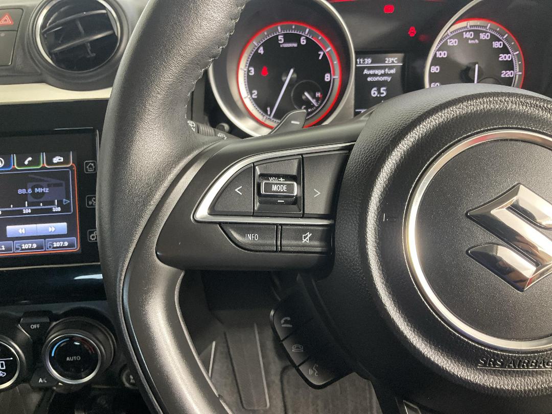 Photo '26' of Suzuki Swift Photo '26' of Suzuki Swift