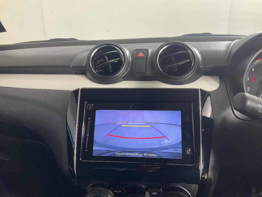 Photo '29' of Suzuki Swift Photo '29' of Suzuki Swift