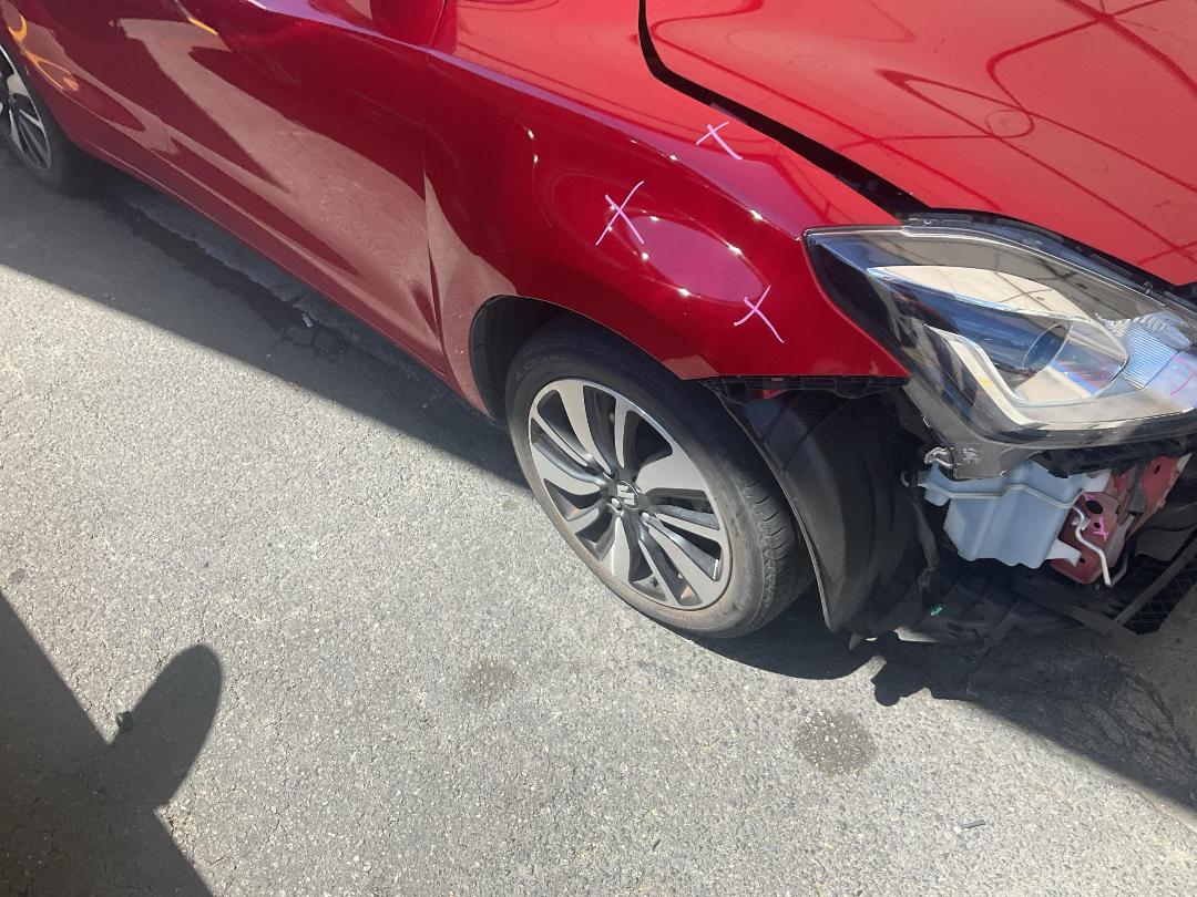 Photo '2' of Suzuki Swift RS