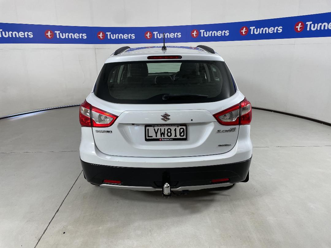 Photo '6' of Suzuki SX4 S-Cross