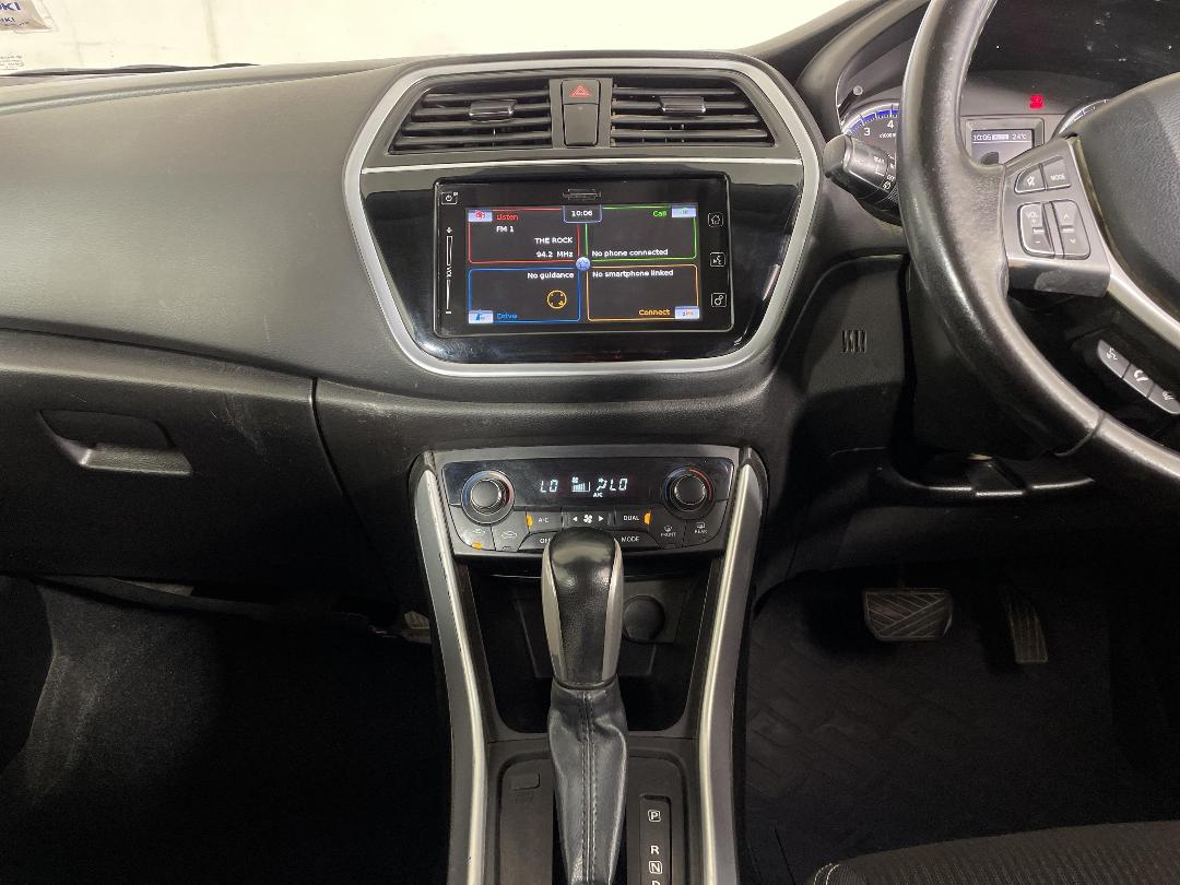 Photo '18' of Suzuki SX4 S-Cross