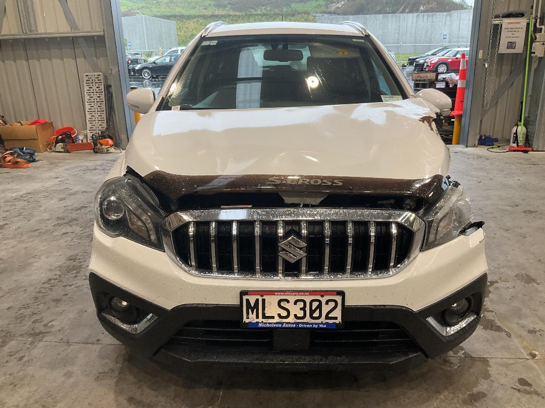 Photo '6' of Suzuki SX4 S-Cross Prestige Photo '6' of Suzuki SX4 S-Cross Prestige