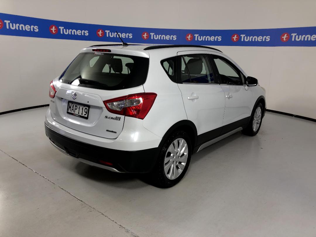 Photo '7' of Suzuki SX4 S-Cross