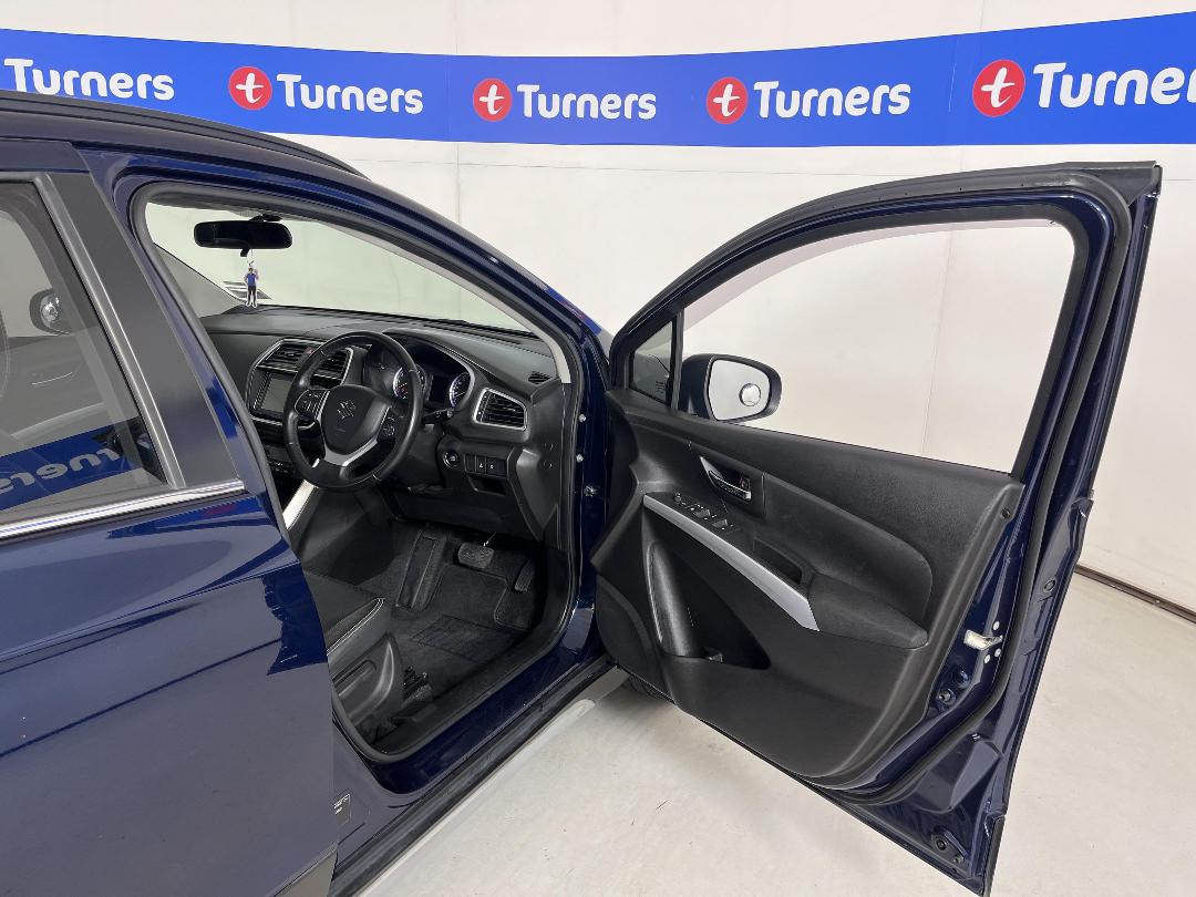 Photo '15' of Suzuki SX4 S-Cross