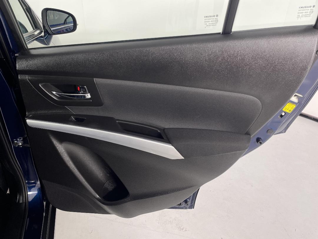 Photo '19' of Suzuki SX4 S-Cross Photo '19' of Suzuki SX4 S-Cross