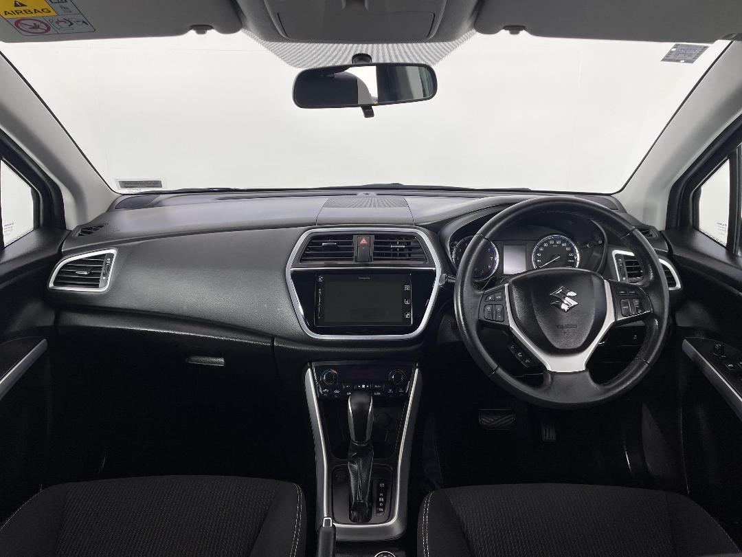 Photo '17' of Suzuki SX4 S-Cross Photo '17' of Suzuki SX4 S-Cross