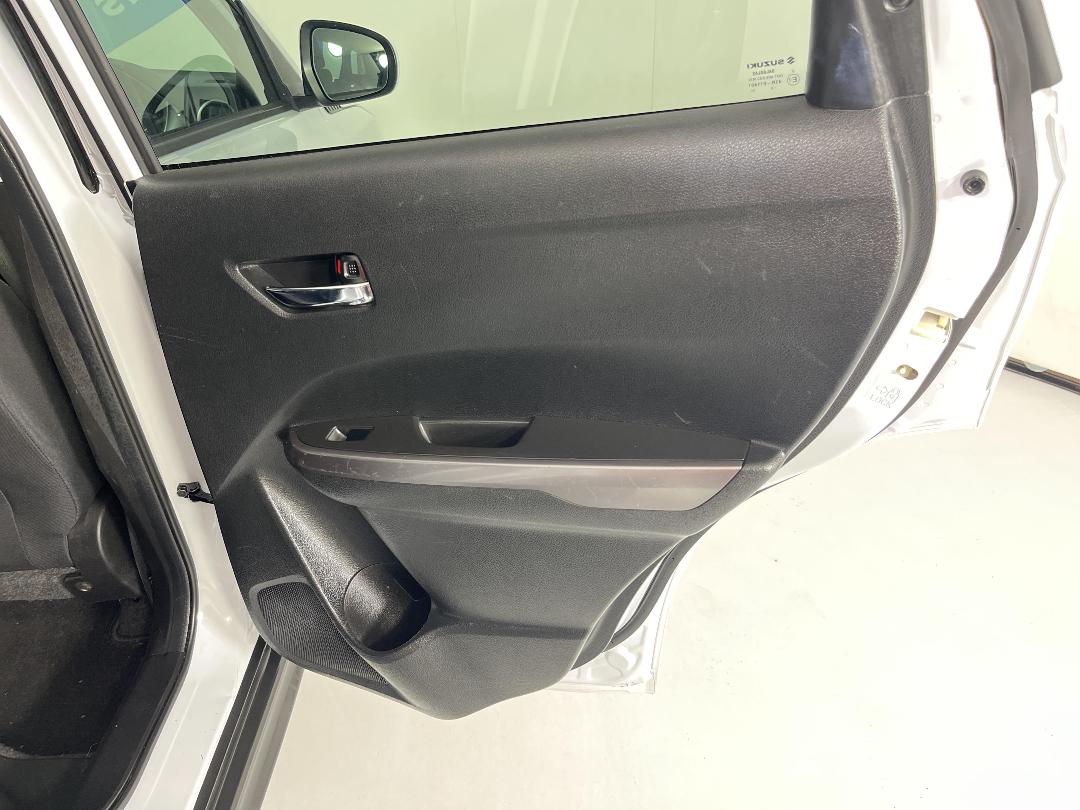 Photo '19' of Suzuki Vitara